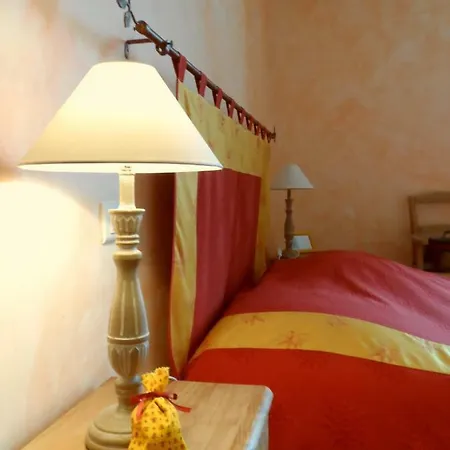 Mas La Cigaliere Bed & Breakfast Venasque Exterior photo